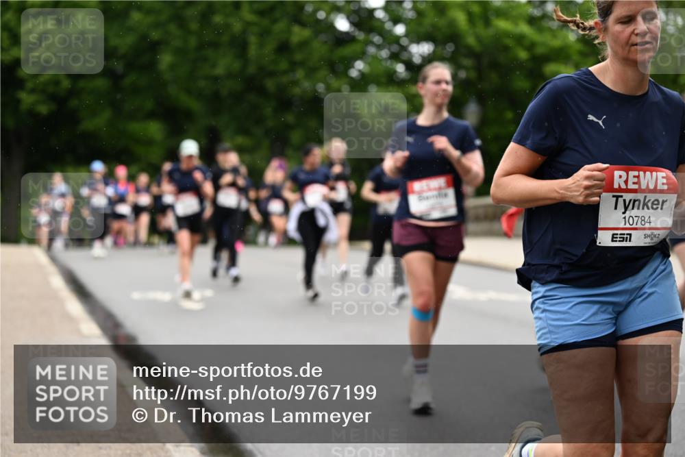 14.06.2026 - REWE Women's Run Dr. Thomas Lammeyer http://msf.ph/oto/9767199 14.06.2026 09:42:56 Laufen 10784, 7 meine-sportfotos.de
