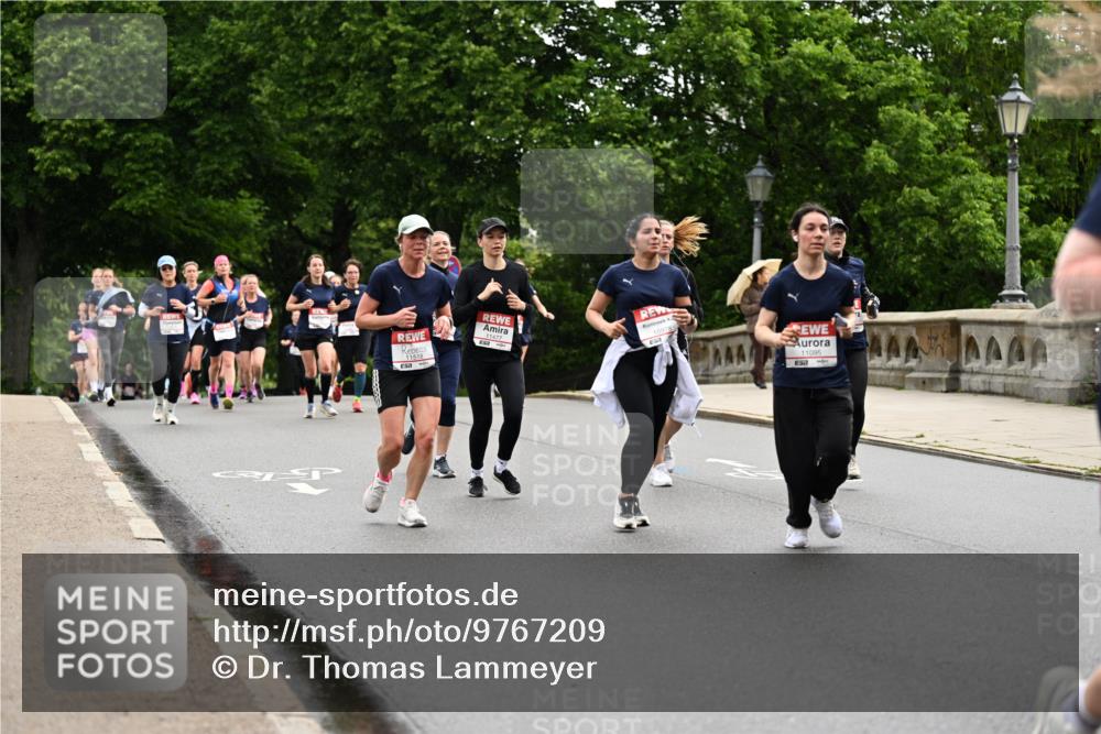 14.06.2026 - REWE Women's Run Dr. Thomas Lammeyer http://msf.ph/oto/9767209 14.06.2026 09:42:58 Laufen 11477, 10978, 11095 meine-sportfotos.de