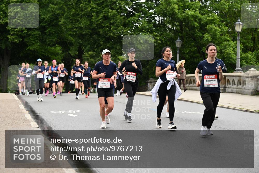 14.06.2026 - REWE Women's Run Dr. Thomas Lammeyer http://msf.ph/oto/9767213 14.06.2026 09:42:58 Laufen 11518, 11477, 11095, 57 meine-sportfotos.de
