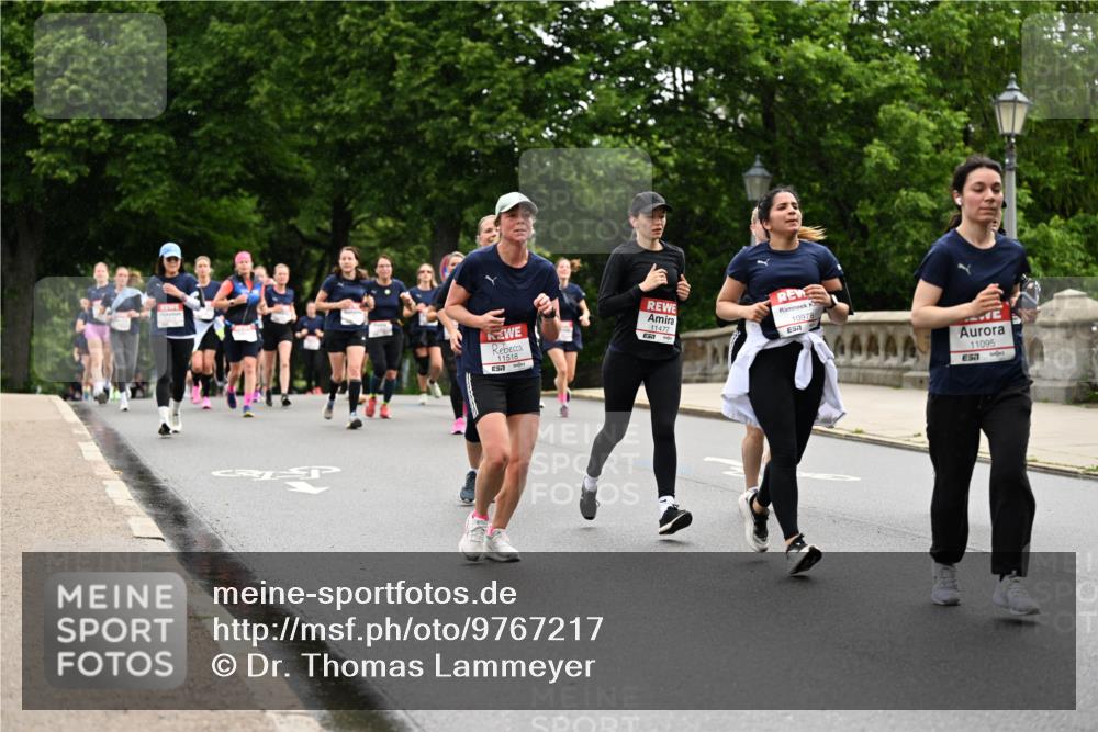 14.06.2026 - REWE Women's Run Dr. Thomas Lammeyer http://msf.ph/oto/9767217 14.06.2026 09:42:58 Laufen 11518, 11477, 10978, 51, 11095, 57 meine-sportfotos.de