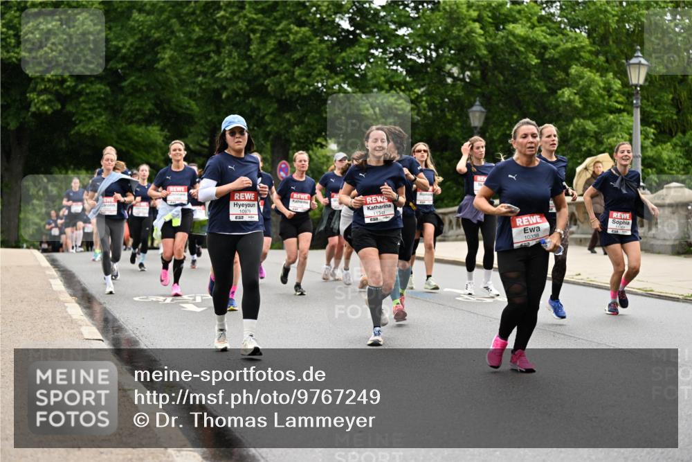14.06.2026 - REWE Women's Run Dr. Thomas Lammeyer http://msf.ph/oto/9767249 14.06.2026 09:43:02 Laufen 10979, 11341, 10338 meine-sportfotos.de