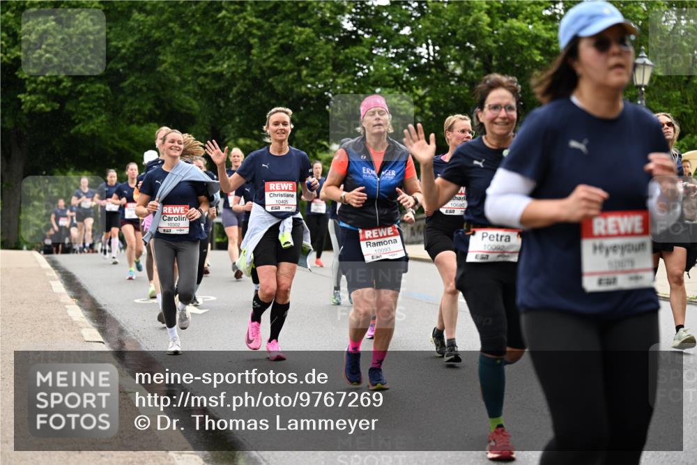 14.06.2026 - REWE Women's Run Dr. Thomas Lammeyer http://msf.ph/oto/9767269 14.06.2026 09:43:04 Laufen 10302, 10405, 7, 10680, 10093, 10092 meine-sportfotos.de