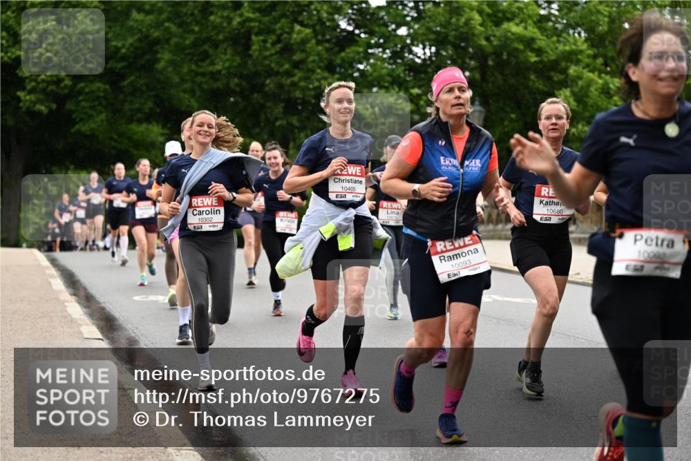 14.06.2026 - REWE Women's Run Dr. Thomas Lammeyer http://msf.ph/oto/9767275 14.06.2026 09:43:05 Laufen 10302, 7, 10405, 10093, 850, 10680, 10000 meine-sportfotos.de