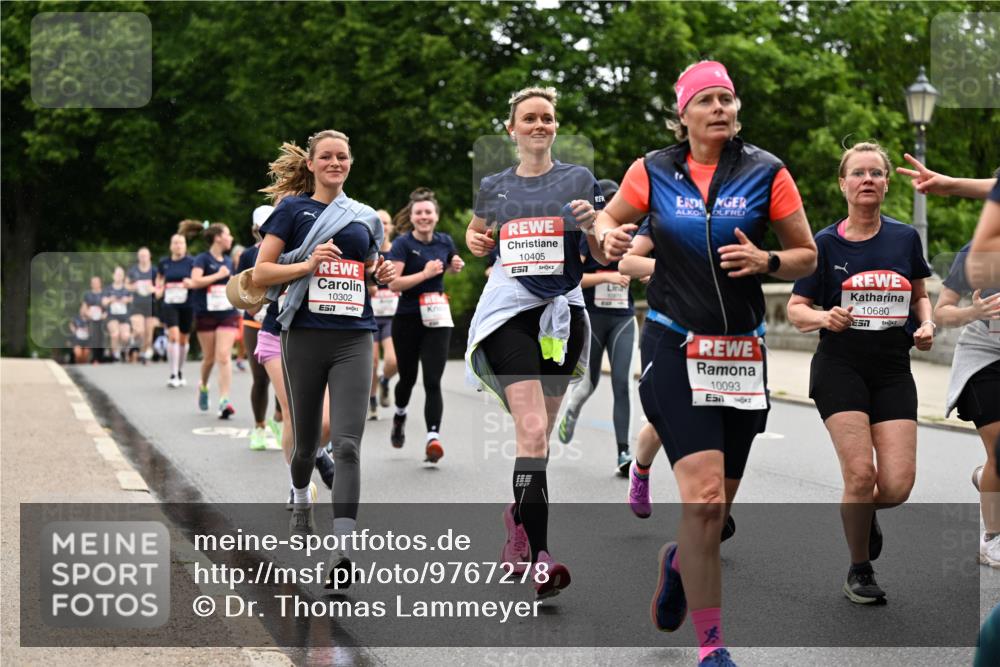 14.06.2026 - REWE Women's Run Dr. Thomas Lammeyer http://msf.ph/oto/9767278 14.06.2026 09:43:05 Laufen 10302, 340, 10405, 7, 10093, 10680 meine-sportfotos.de
