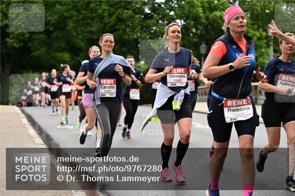 14.06.2026 - REWE Women's Run Dr. Thomas Lammeyer http://msf.ph/oto/9767280 14.06.2026 09:43:06 Laufen 10302, 7, 10405, 10093, 50 meine-sportfotos.de