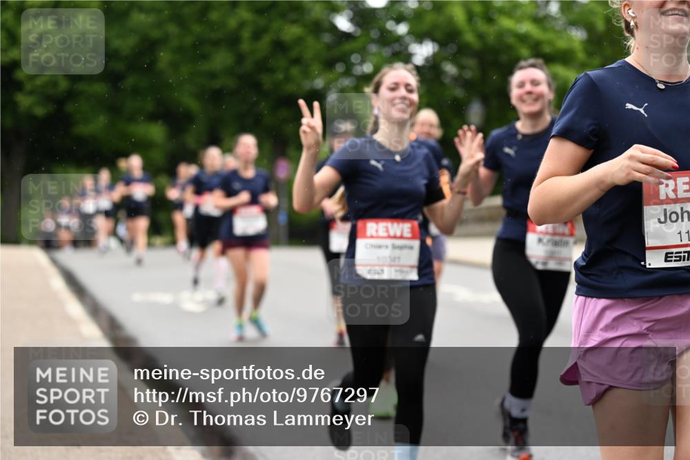 14.06.2026 - REWE Women's Run Dr. Thomas Lammeyer http://msf.ph/oto/9767297 14.06.2026 09:43:08 Laufen 11 meine-sportfotos.de