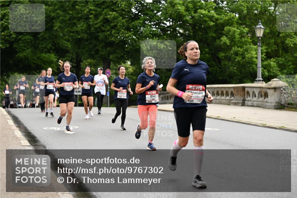 14.06.2026 - REWE Women's Run Dr. Thomas Lammeyer http://msf.ph/oto/9767302 14.06.2026 09:43:11 Laufen 11067, 57, 1240 meine-sportfotos.de