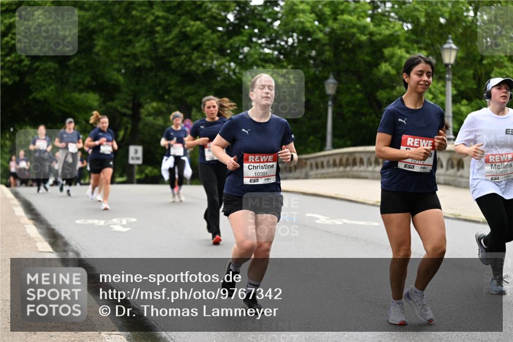 14.06.2026 - REWE Women's Run Dr. Thomas Lammeyer http://msf.ph/oto/9767342 14.06.2026 09:43:16 Laufen 10391, 10172, 7, 10937, 57 meine-sportfotos.de