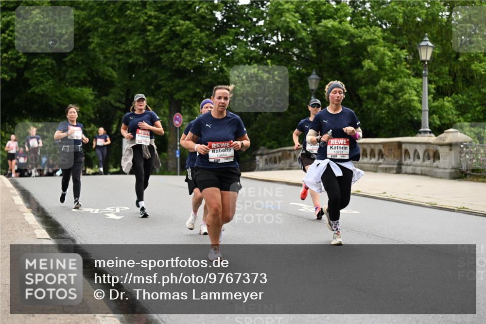 14.06.2026 - REWE Women's Run Dr. Thomas Lammeyer http://msf.ph/oto/9767373 14.06.2026 09:43:19 Laufen 10664, 7, 10721 meine-sportfotos.de
