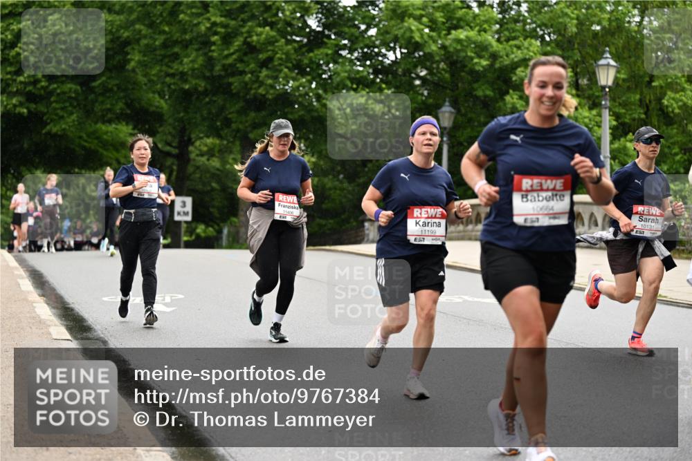 14.06.2026 - REWE Women's Run Dr. Thomas Lammeyer http://msf.ph/oto/9767384 14.06.2026 09:43:20 Laufen 3, 11406, 11199, 57, 10664, 10131 meine-sportfotos.de