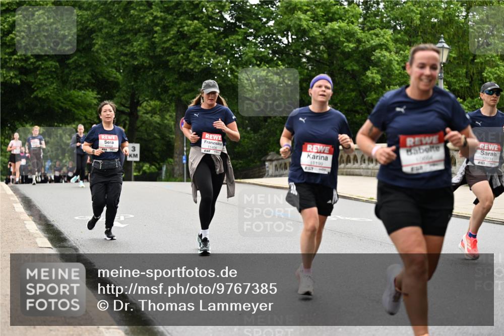14.06.2026 - REWE Women's Run Dr. Thomas Lammeyer http://msf.ph/oto/9767385 14.06.2026 09:43:21 Laufen 10339, 3, 11406, 11199, 10131, 57 meine-sportfotos.de