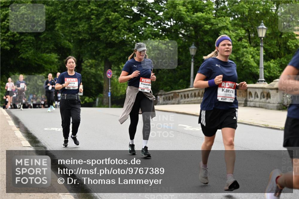 14.06.2026 - REWE Women's Run Dr. Thomas Lammeyer http://msf.ph/oto/9767389 14.06.2026 09:43:21 Laufen 10339, 11406, 11199 meine-sportfotos.de