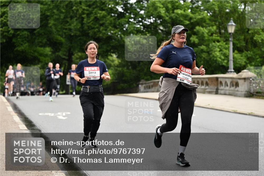 14.06.2026 - REWE Women's Run Dr. Thomas Lammeyer http://msf.ph/oto/9767397 14.06.2026 09:43:22 Laufen 10339, 7, 11406 meine-sportfotos.de