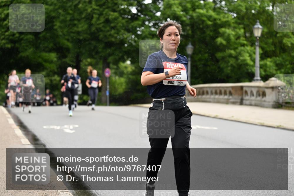 14.06.2026 - REWE Women's Run Dr. Thomas Lammeyer http://msf.ph/oto/9767407 14.06.2026 09:43:23 Laufen 0339 meine-sportfotos.de