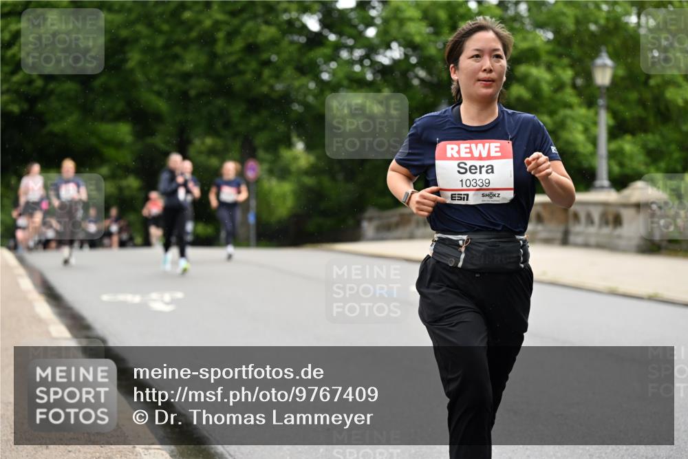 14.06.2026 - REWE Women's Run Dr. Thomas Lammeyer http://msf.ph/oto/9767409 14.06.2026 09:43:23 Laufen 10339 meine-sportfotos.de