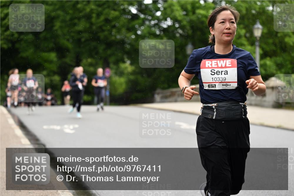 14.06.2026 - REWE Women's Run Dr. Thomas Lammeyer http://msf.ph/oto/9767411 14.06.2026 09:43:23 Laufen 10339, 7 meine-sportfotos.de