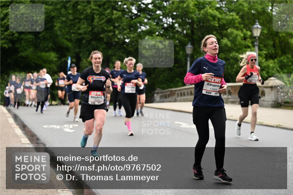 14.06.2026 - REWE Women's Run Dr. Thomas Lammeyer http://msf.ph/oto/9767502 14.06.2026 09:43:35 Laufen 10088, 11422, 7 meine-sportfotos.de