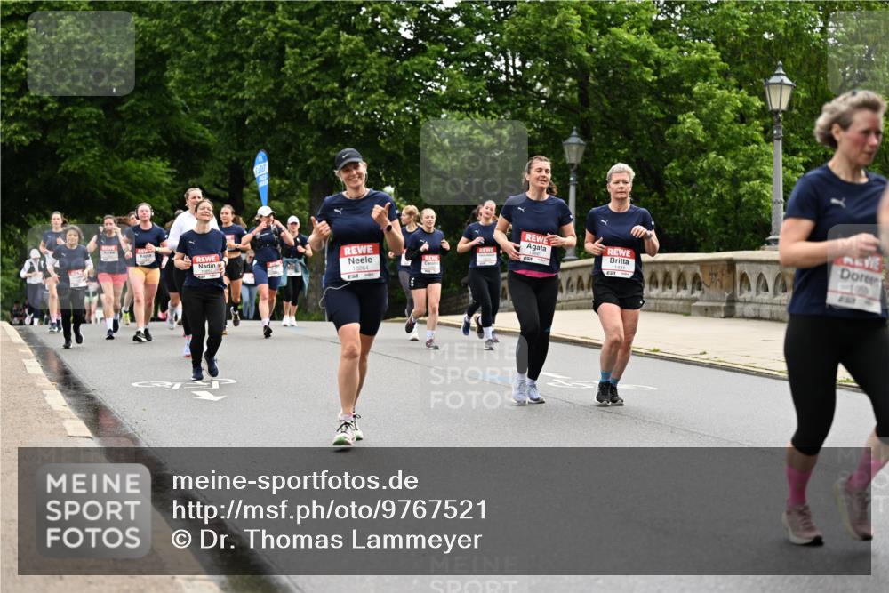 14.06.2026 - REWE Women's Run Dr. Thomas Lammeyer http://msf.ph/oto/9767521 14.06.2026 09:43:37 Laufen 10264, 10881, 4444, 444, 101 meine-sportfotos.de