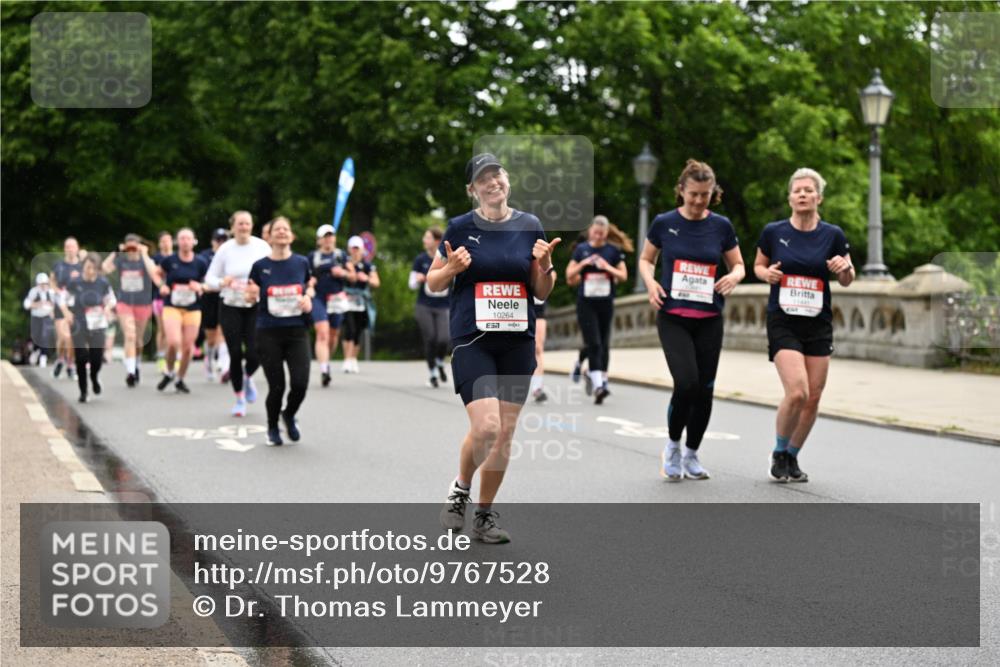 14.06.2026 - REWE Women's Run Dr. Thomas Lammeyer http://msf.ph/oto/9767528 14.06.2026 09:43:38 Laufen 10264, 7 meine-sportfotos.de