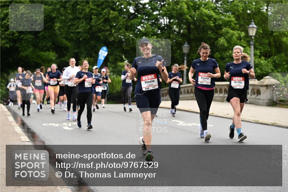 14.06.2026 - REWE Women's Run Dr. Thomas Lammeyer http://msf.ph/oto/9767529 14.06.2026 09:43:38 Laufen 10264, 7, 10881, 11441, 7 meine-sportfotos.de