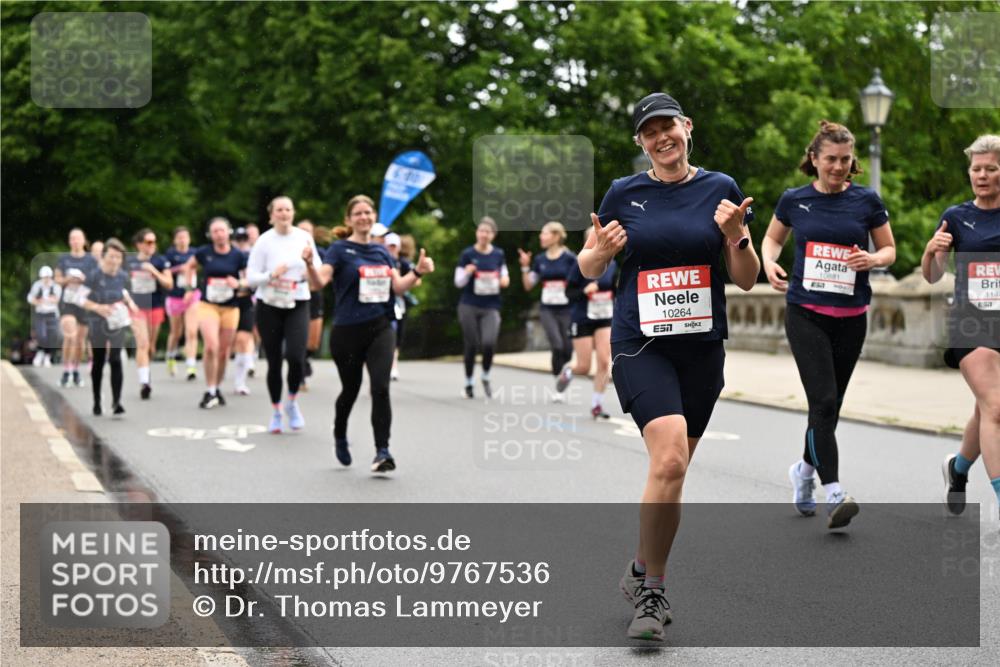 14.06.2026 - REWE Women's Run Dr. Thomas Lammeyer http://msf.ph/oto/9767536 14.06.2026 09:43:39 Laufen 10264, 51, 10881, 853, 1144, 57 meine-sportfotos.de