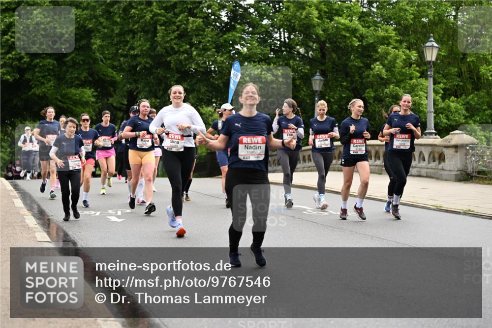 14.06.2026 - REWE Women's Run Dr. Thomas Lammeyer http://msf.ph/oto/9767546 14.06.2026 09:43:40 Laufen 00, 10850, 11463 meine-sportfotos.de