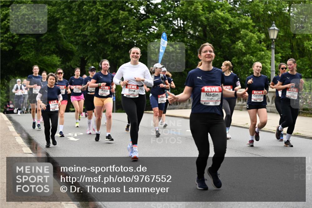 14.06.2026 - REWE Women's Run Dr. Thomas Lammeyer http://msf.ph/oto/9767552 14.06.2026 09:43:40 Laufen 10349, 11342, 7, 10850, 7, 11463, 10229 meine-sportfotos.de