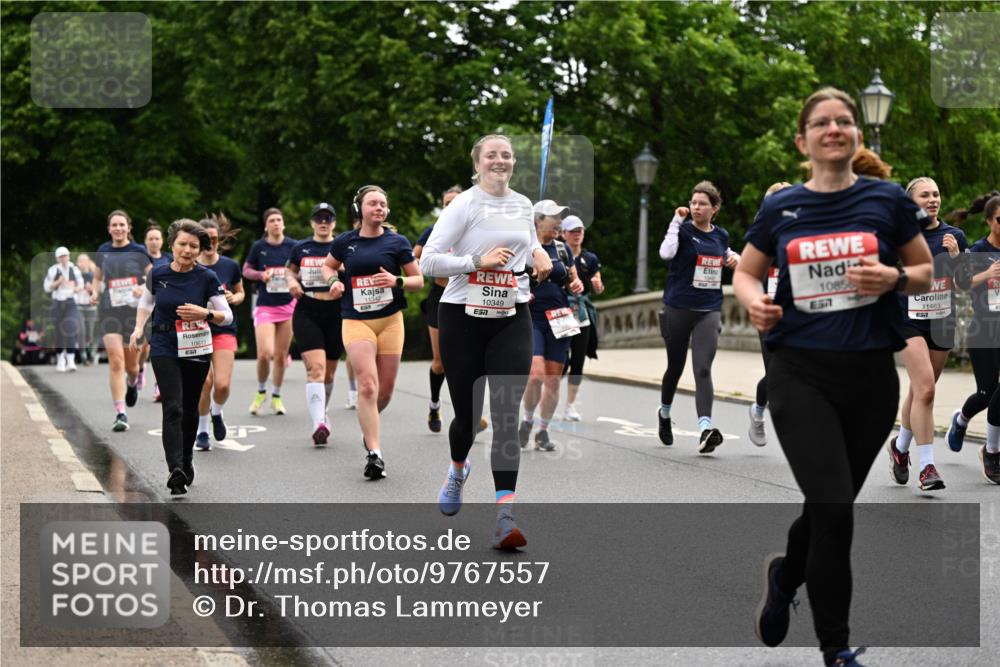 14.06.2026 - REWE Women's Run Dr. Thomas Lammeyer http://msf.ph/oto/9767557 14.06.2026 09:43:41 Laufen 10613, 10349, 10856, 857, 11463 meine-sportfotos.de