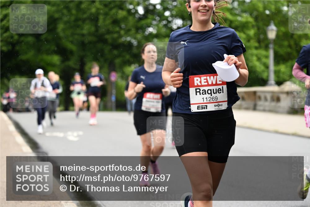14.06.2026 - REWE Women's Run Dr. Thomas Lammeyer http://msf.ph/oto/9767597 14.06.2026 09:43:45 Laufen 11269, 7 meine-sportfotos.de