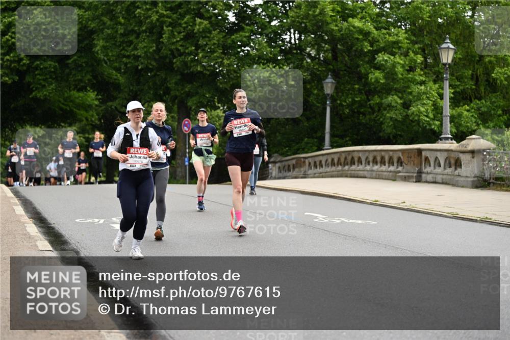 14.06.2026 - REWE Women's Run Dr. Thomas Lammeyer http://msf.ph/oto/9767615 14.06.2026 09:43:48 Laufen 10576, 10820 meine-sportfotos.de