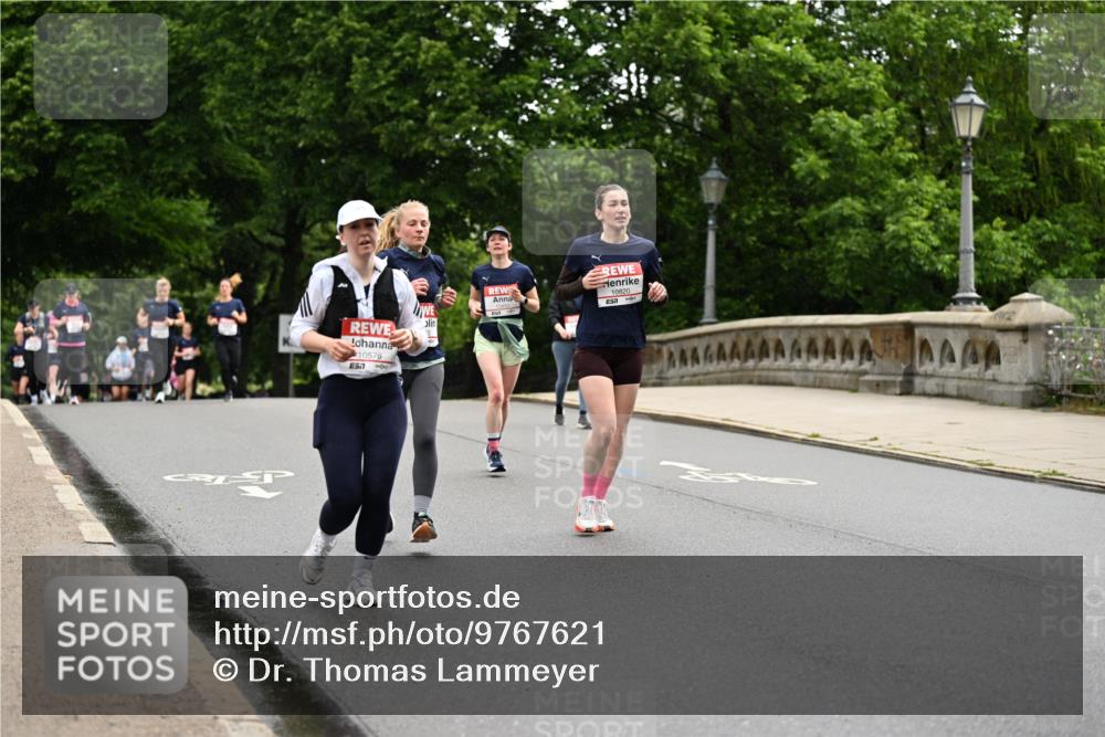 14.06.2026 - REWE Women's Run Dr. Thomas Lammeyer http://msf.ph/oto/9767621 14.06.2026 09:43:48 Laufen 10576, 57, 10820 meine-sportfotos.de