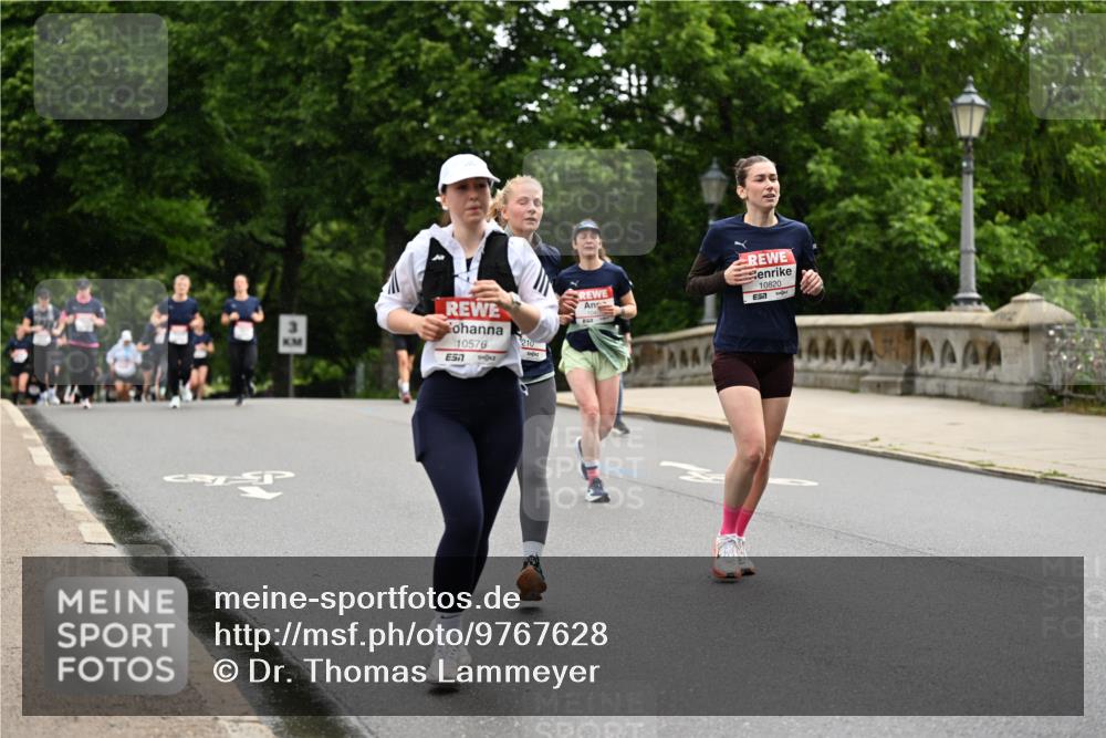 14.06.2026 - REWE Women's Run Dr. Thomas Lammeyer http://msf.ph/oto/9767628 14.06.2026 09:43:49 Laufen 10576, 57, 210, 10820 meine-sportfotos.de