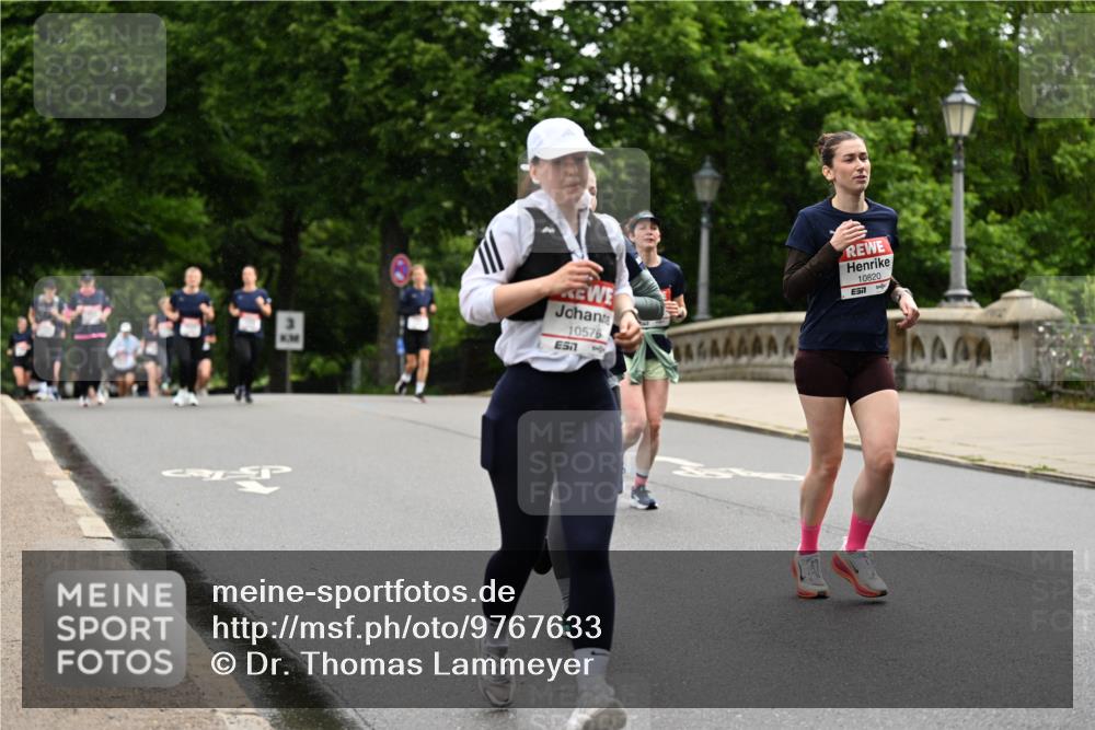 14.06.2026 - REWE Women's Run Dr. Thomas Lammeyer http://msf.ph/oto/9767633 14.06.2026 09:43:50 Laufen 10576, 10820, 517 meine-sportfotos.de