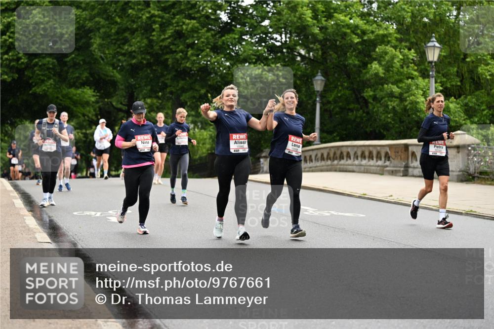 14.06.2026 - REWE Women's Run Dr. Thomas Lammeyer http://msf.ph/oto/9767661 14.06.2026 09:43:56 Laufen 10982 meine-sportfotos.de