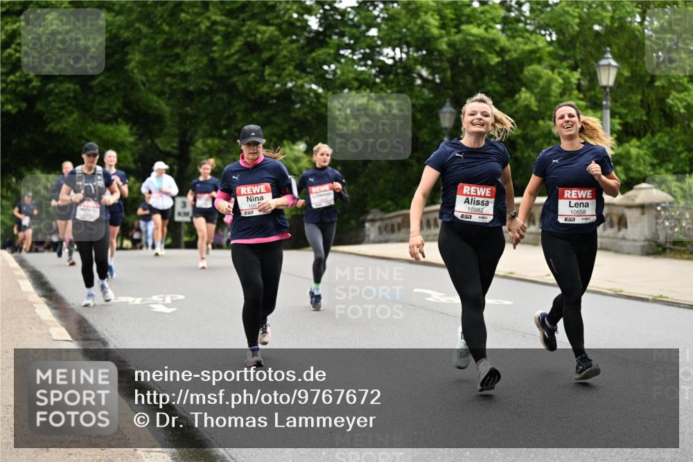 14.06.2026 - REWE Women's Run Dr. Thomas Lammeyer http://msf.ph/oto/9767672 14.06.2026 09:43:57 Laufen 106, 10982, 7, 10558, 7 meine-sportfotos.de