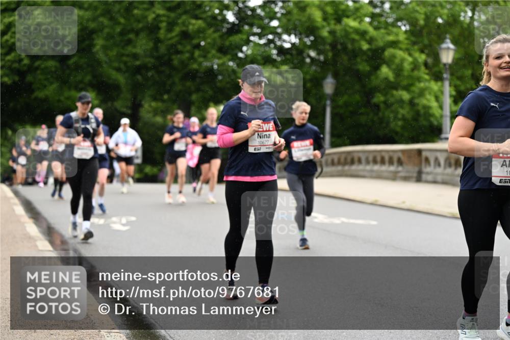 14.06.2026 - REWE Women's Run Dr. Thomas Lammeyer http://msf.ph/oto/9767681 14.06.2026 09:43:58 Laufen 10677, 10 meine-sportfotos.de