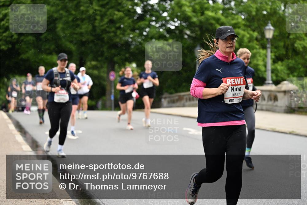 14.06.2026 - REWE Women's Run Dr. Thomas Lammeyer http://msf.ph/oto/9767688 14.06.2026 09:43:59 Laufen 10677 meine-sportfotos.de