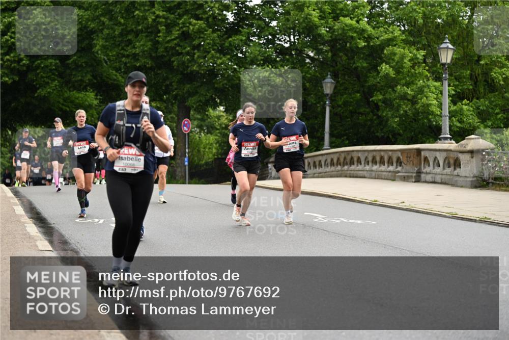 14.06.2026 - REWE Women's Run Dr. Thomas Lammeyer http://msf.ph/oto/9767692 14.06.2026 09:43:59 Laufen 10068, 1357 meine-sportfotos.de