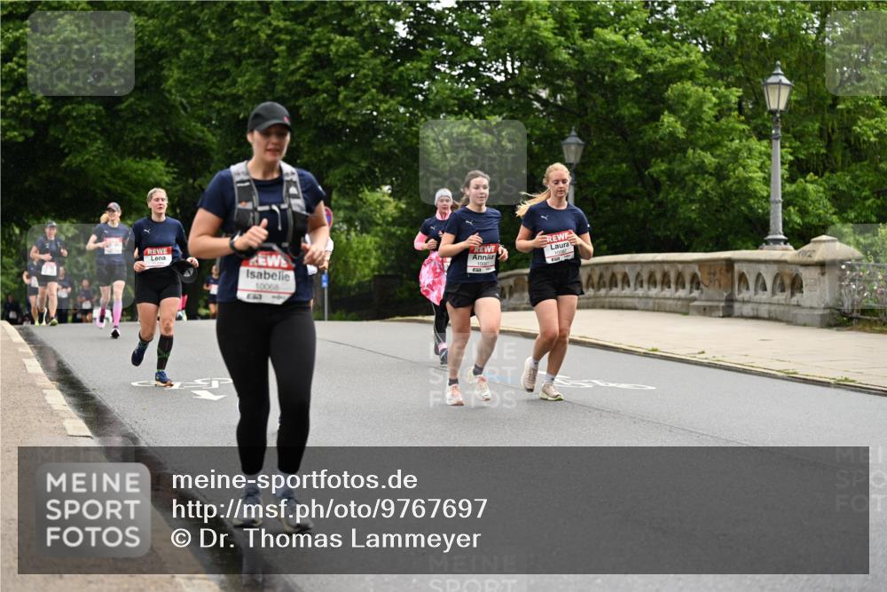 14.06.2026 - REWE Women's Run Dr. Thomas Lammeyer http://msf.ph/oto/9767697 14.06.2026 09:44:00 Laufen 10068, 10083, 10082 meine-sportfotos.de