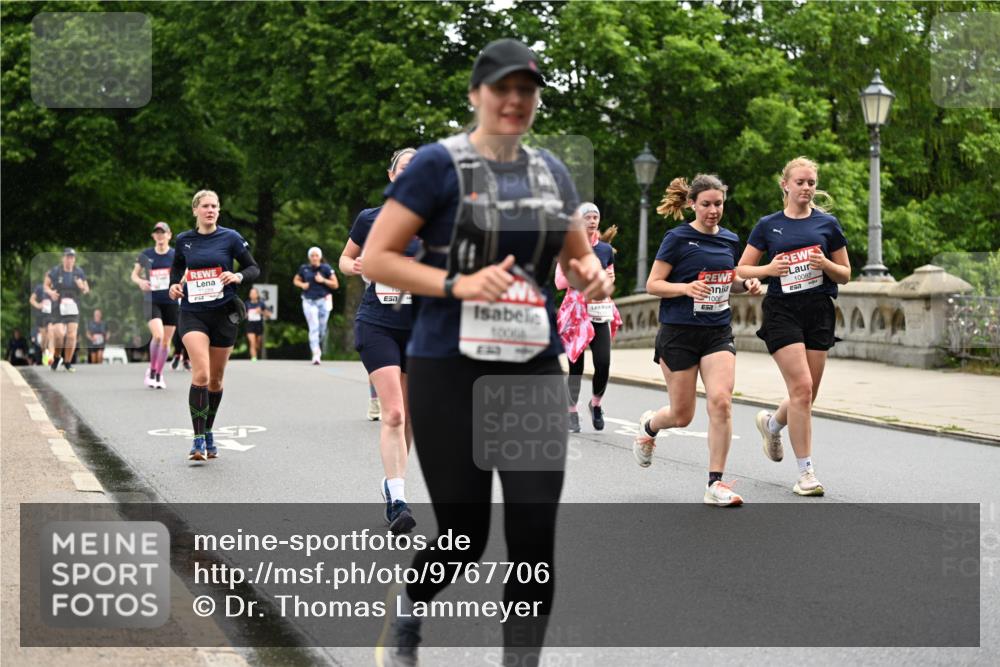 14.06.2026 - REWE Women's Run Dr. Thomas Lammeyer http://msf.ph/oto/9767706 14.06.2026 09:44:01 Laufen 100, 100, 10082, 57 meine-sportfotos.de
