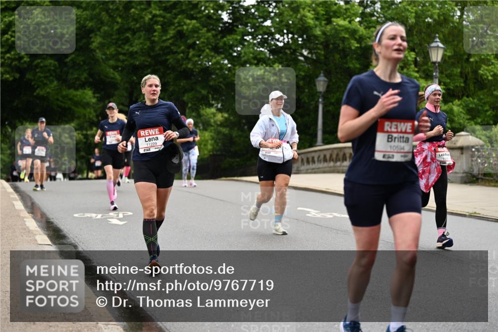 14.06.2026 - REWE Women's Run Dr. Thomas Lammeyer http://msf.ph/oto/9767719 14.06.2026 09:44:02 Laufen 11229, 10594, 44, 113 meine-sportfotos.de