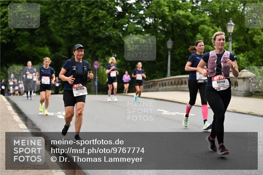 14.06.2026 - REWE Women's Run Dr. Thomas Lammeyer http://msf.ph/oto/9767774 14.06.2026 09:44:08 Laufen 11013, 10709 meine-sportfotos.de
