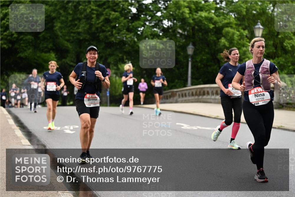 14.06.2026 - REWE Women's Run Dr. Thomas Lammeyer http://msf.ph/oto/9767775 14.06.2026 09:44:08 Laufen 11013, 10567, 10709, 7 meine-sportfotos.de