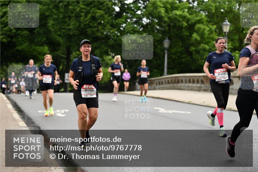 14.06.2026 - REWE Women's Run Dr. Thomas Lammeyer http://msf.ph/oto/9767778 14.06.2026 09:44:09 Laufen 11013, 7, 10567 meine-sportfotos.de