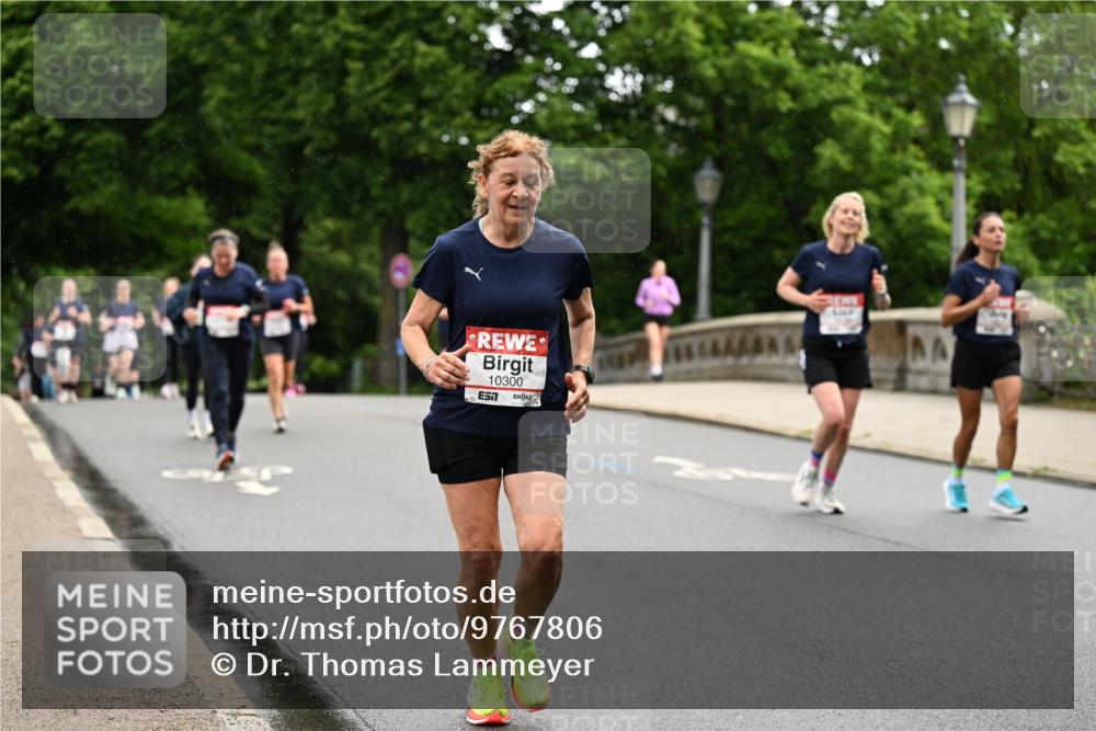 14.06.2026 - REWE Women's Run Dr. Thomas Lammeyer http://msf.ph/oto/9767806 14.06.2026 09:44:12 Laufen 10300, 57 meine-sportfotos.de