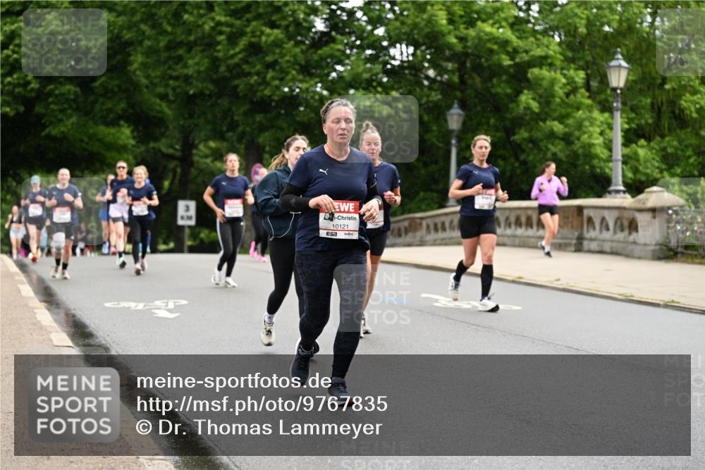 14.06.2026 - REWE Women's Run Dr. Thomas Lammeyer http://msf.ph/oto/9767835 14.06.2026 09:44:15 Laufen 10121, 57 meine-sportfotos.de