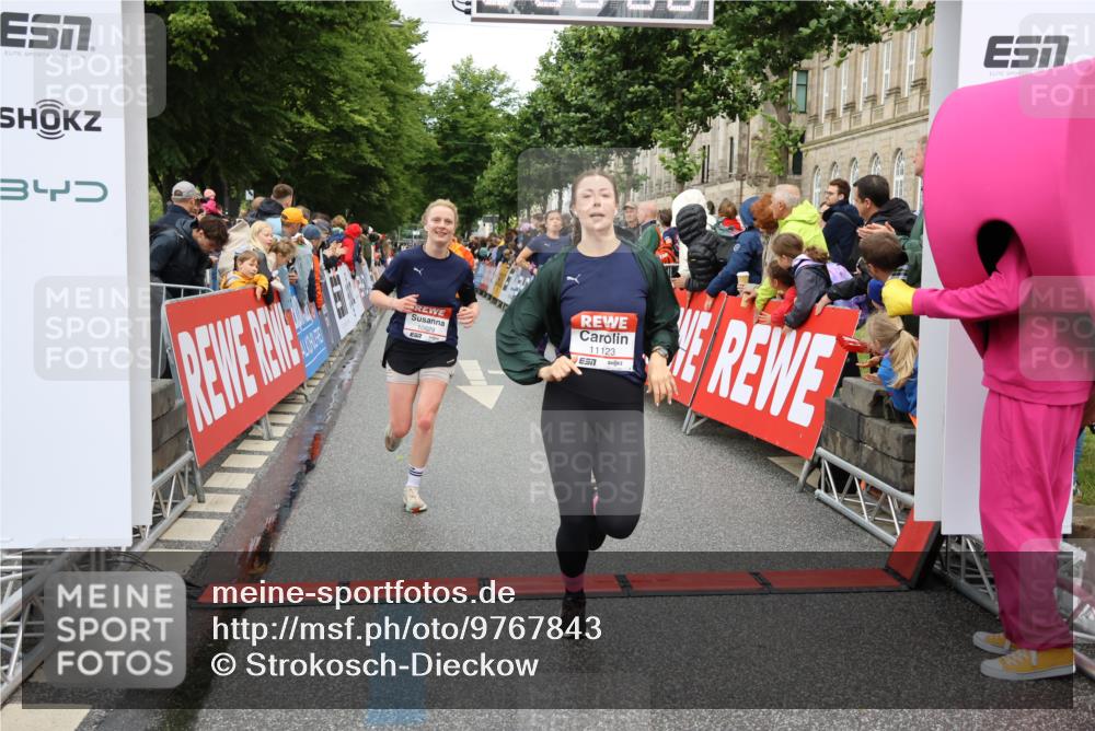 14.06.2026 - REWE Women's Run Strokosch-Dieckow http://msf.ph/oto/9767843 14.06.2026 09:52:56 Ziel 10278, 10422, 10490, 10629, 10686, 11123, 11326, 11467, 11485, 11519 meine-sportfotos.de