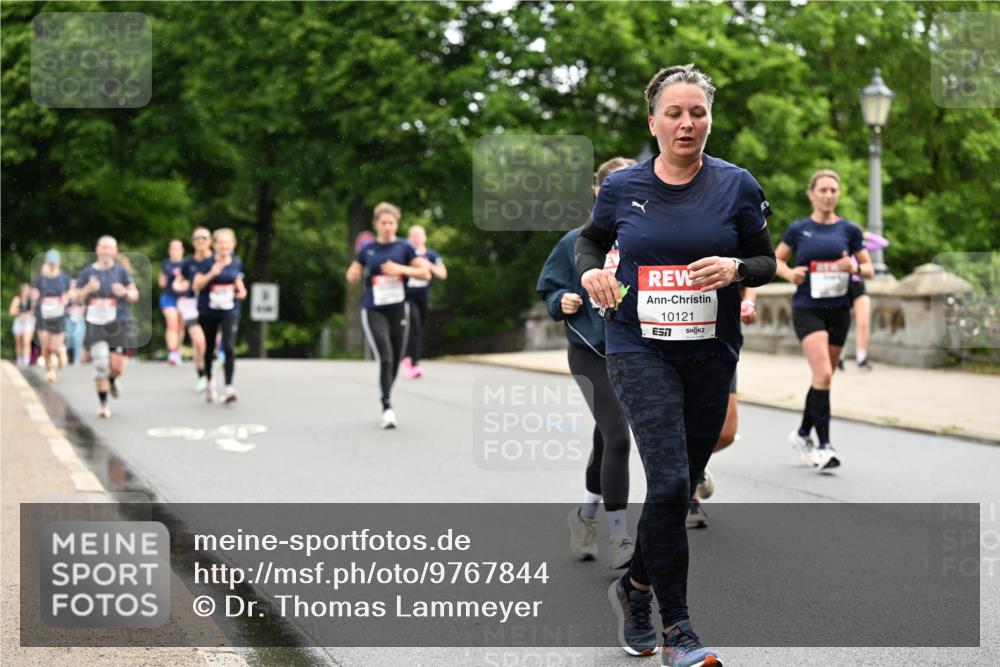 14.06.2026 - REWE Women's Run Dr. Thomas Lammeyer http://msf.ph/oto/9767844 14.06.2026 09:44:16 Laufen 8, 10121, 57 meine-sportfotos.de