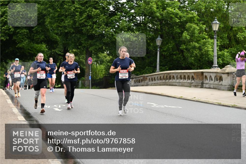 14.06.2026 - REWE Women's Run Dr. Thomas Lammeyer http://msf.ph/oto/9767858 14.06.2026 09:44:18 Laufen 10188, 10454 meine-sportfotos.de