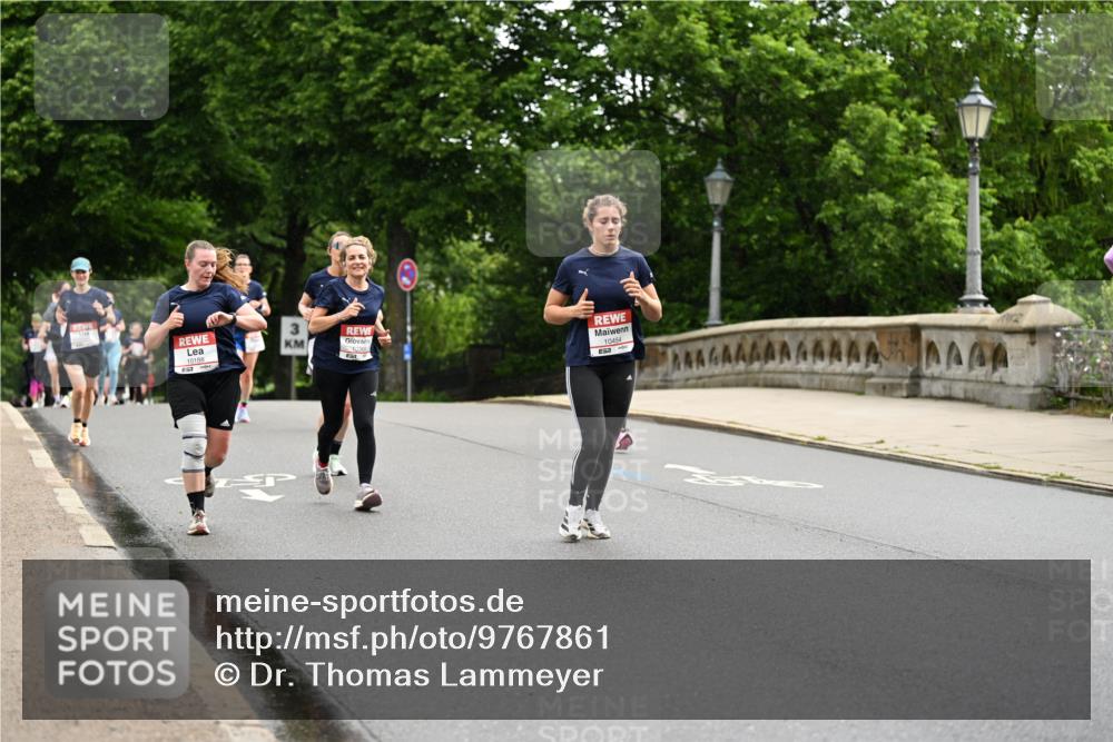 14.06.2026 - REWE Women's Run Dr. Thomas Lammeyer http://msf.ph/oto/9767861 14.06.2026 09:44:18 Laufen 10188, 3, 10369, 10454, 572 meine-sportfotos.de